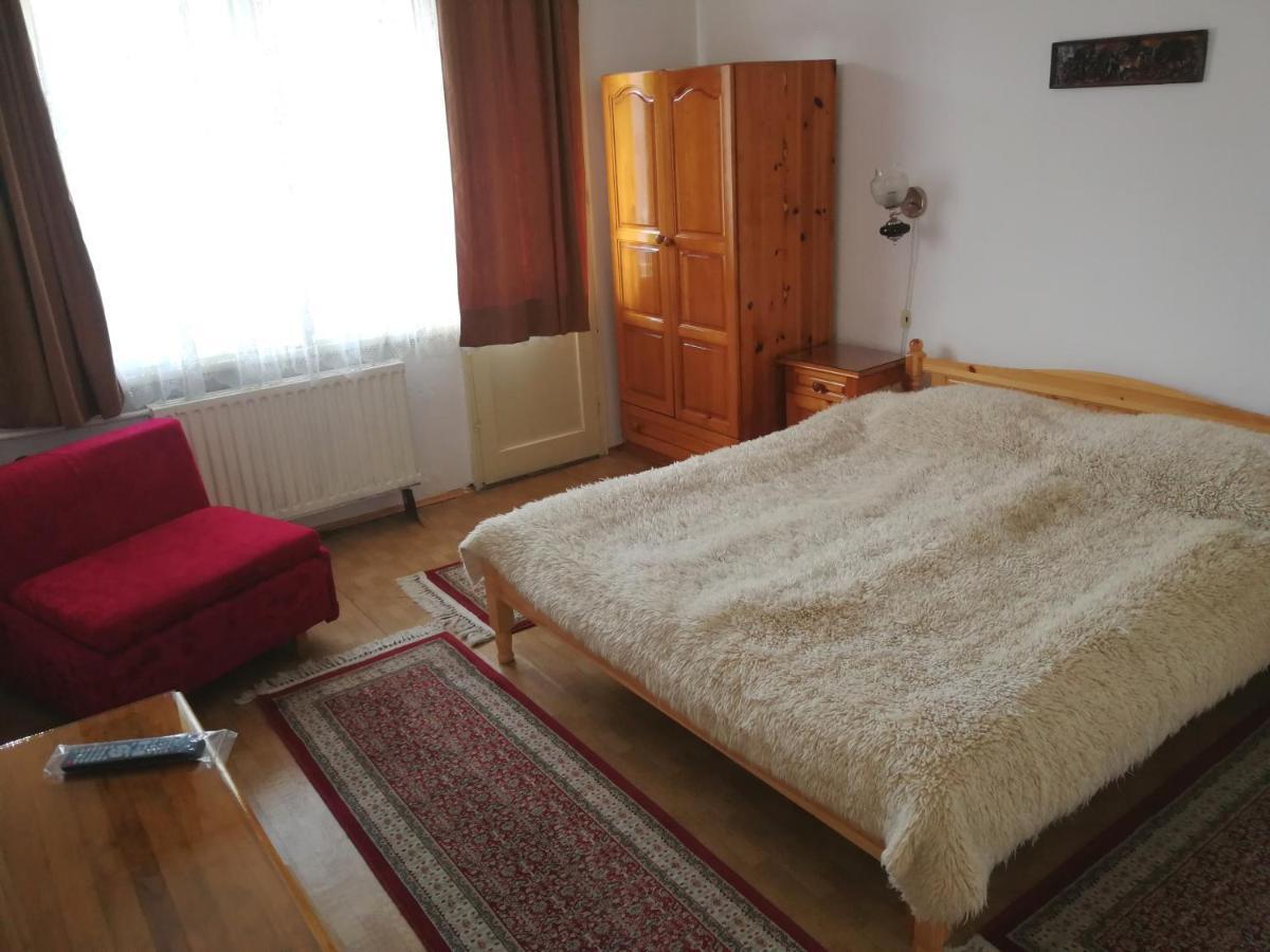 Guest Rooms Metaksinovi Chepelare Exterior foto